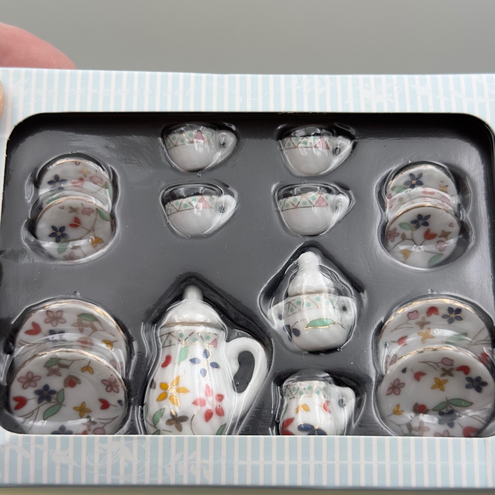 Miniature Porcelain Tea Set White Floral Gold Trim Dollhouse 15pc New Set 1:12